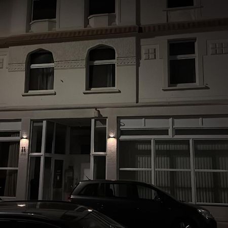 Perfekt Fuer Geschaeftsreisende Komfort Eleganz Und Erstklassiges Wlan In Zentraler Lage Wuppertal Exterior foto