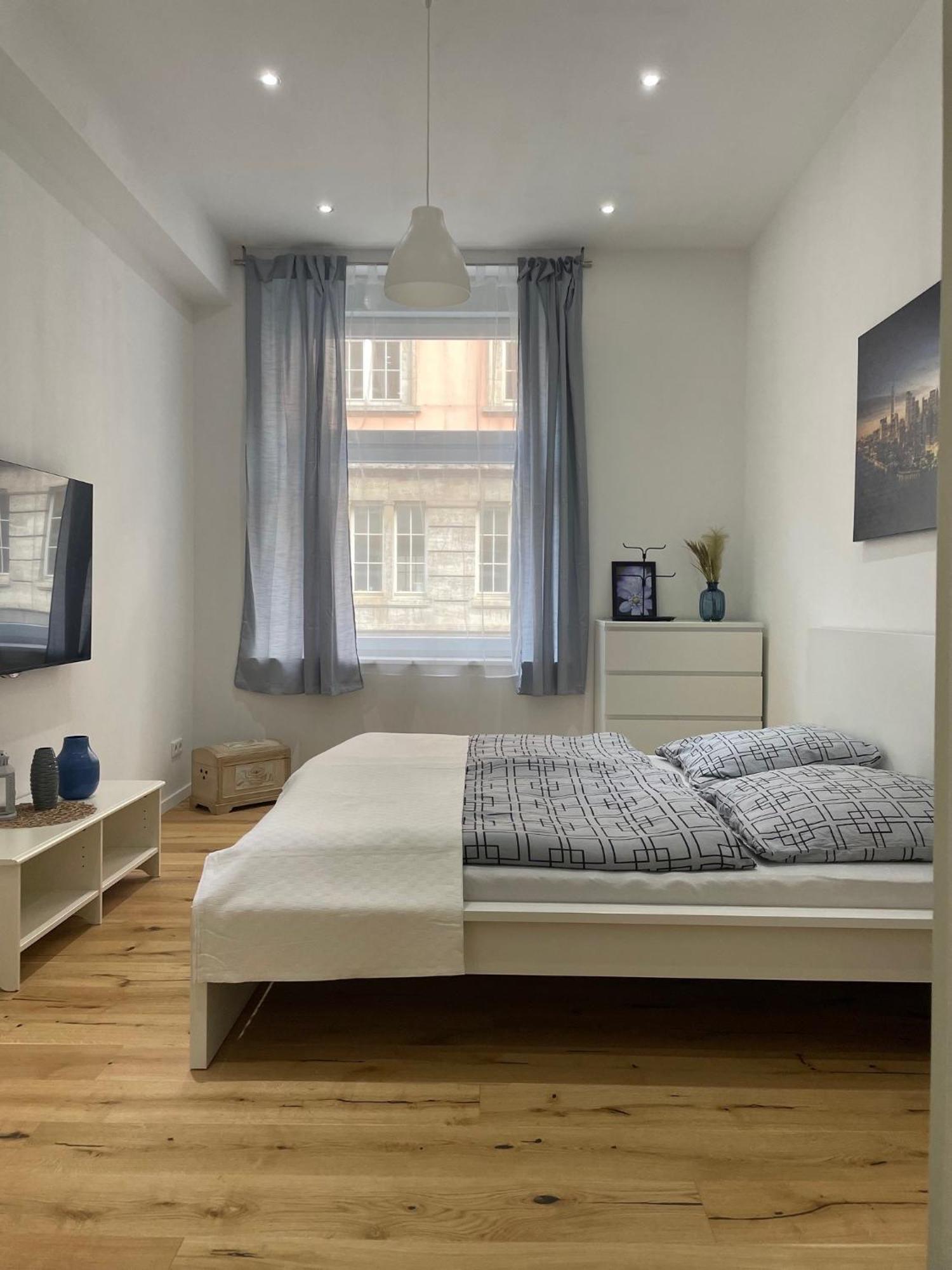 Perfekt Fuer Geschaeftsreisende Komfort Eleganz Und Erstklassiges Wlan In Zentraler Lage Wuppertal Exterior foto
